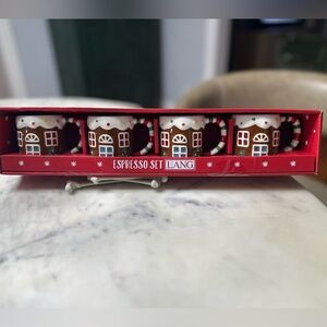 NWT Espresso Set Gingerbread House Mini Mugs
